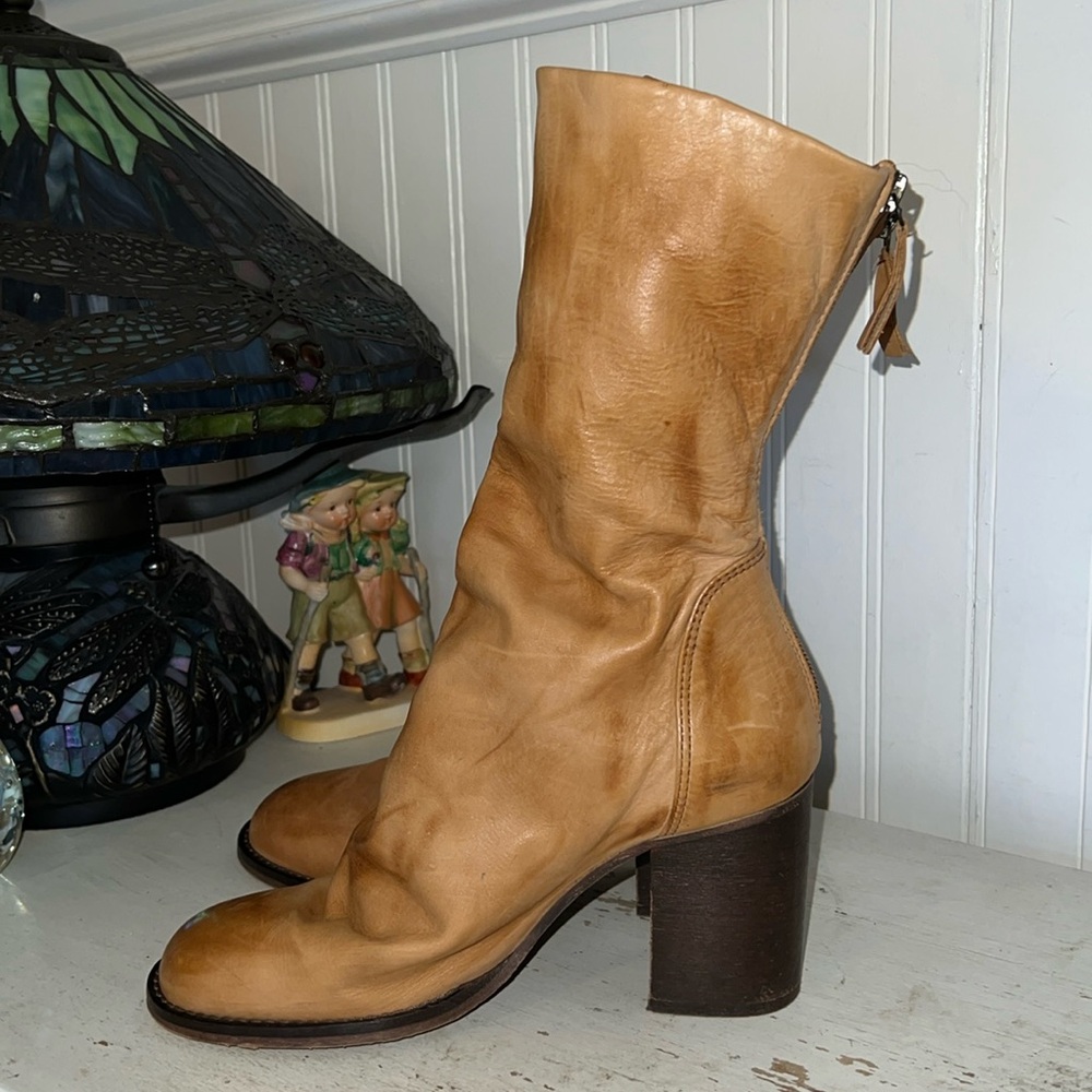 Free People made in Portugal leather boots size 38 Carmel brown